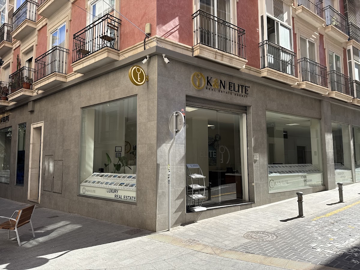 Inmobiliaria Alicante K&N Elite Real photo 2