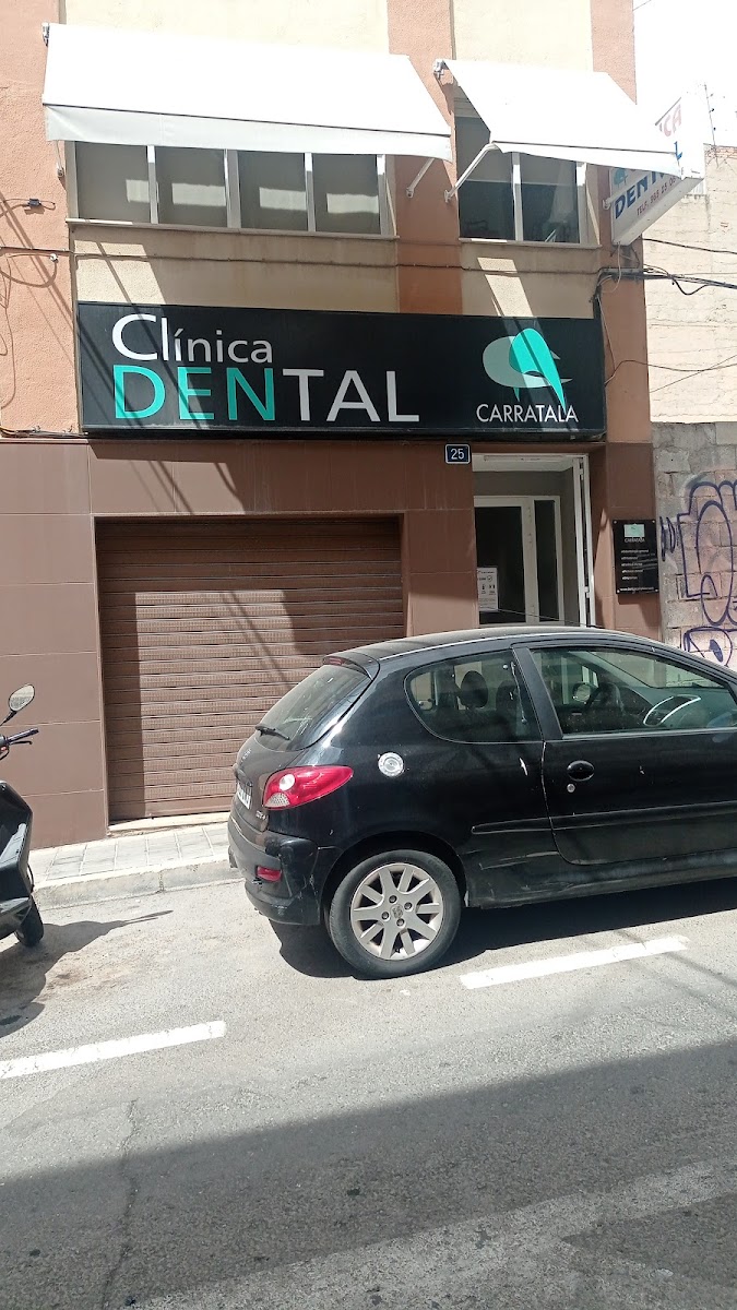Clínica Dental Carratalá photo 3