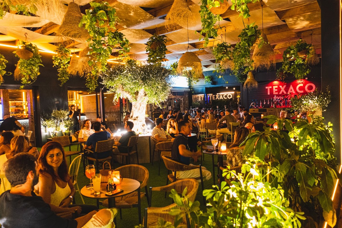 Hakuna Matata Foods & Drinks