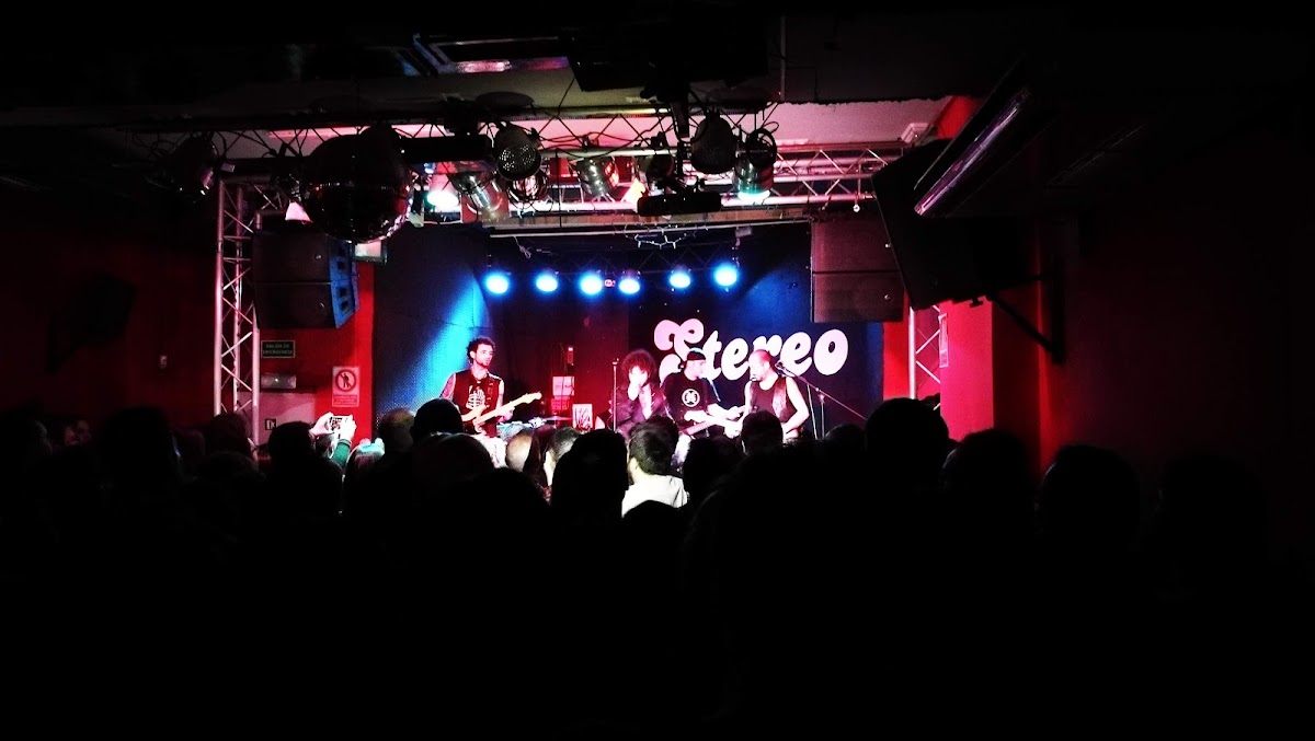 Sala Stereo photo 3