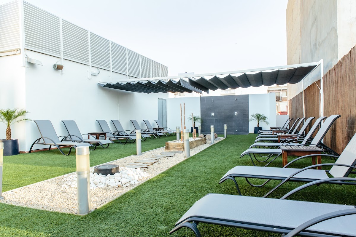 Cosmopolitan Fitness & Wellness Club photo 3