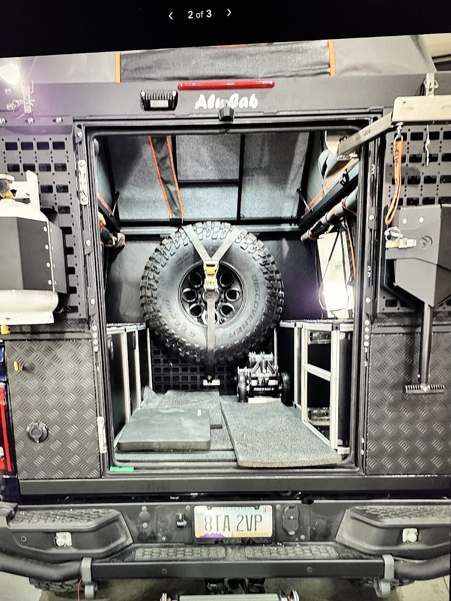 Juniper Overland - Truck Camper Showroom photo 3