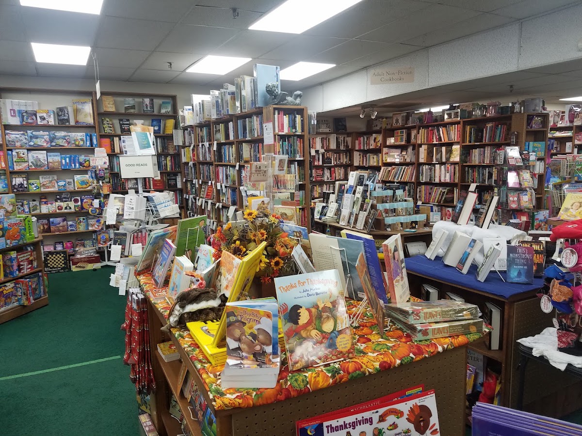 The Bookies Bookstore photo 2