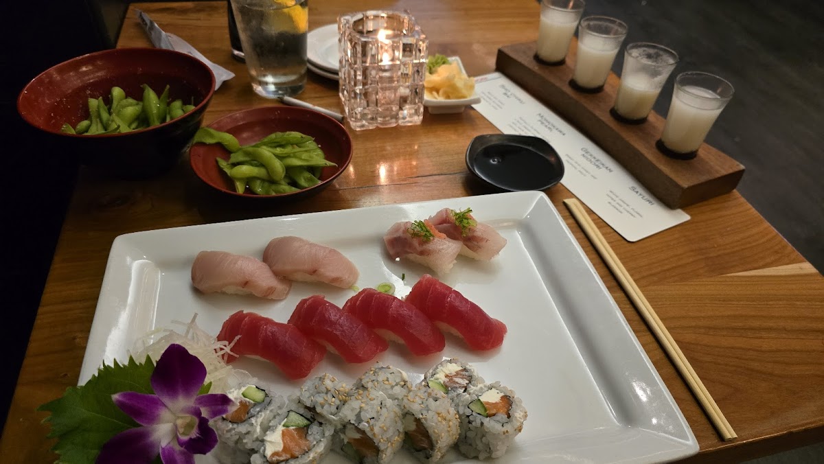 Hapa Sushi Grill and Sake Bar photo 3