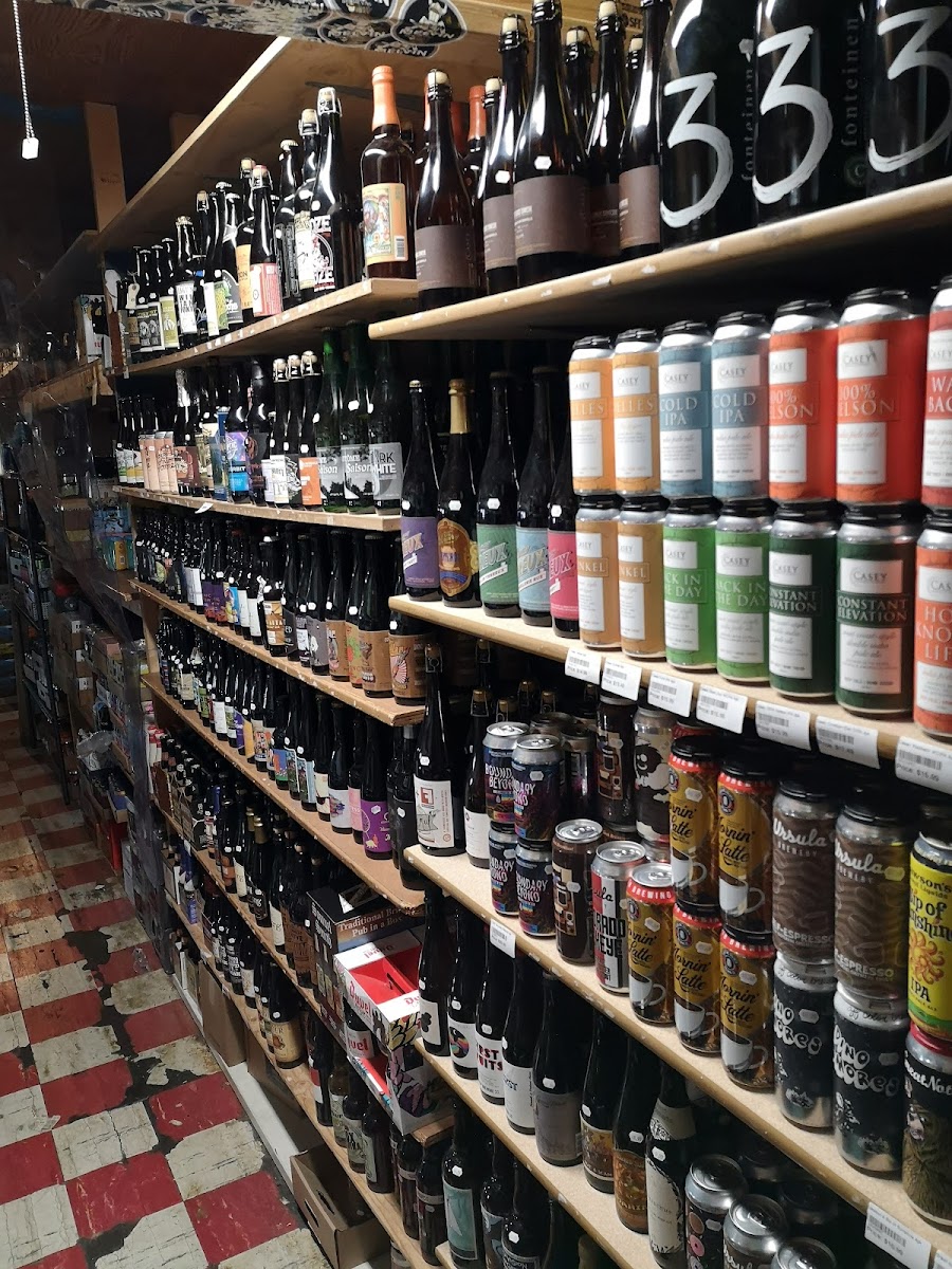 Little's Wine & Spirits photo 3