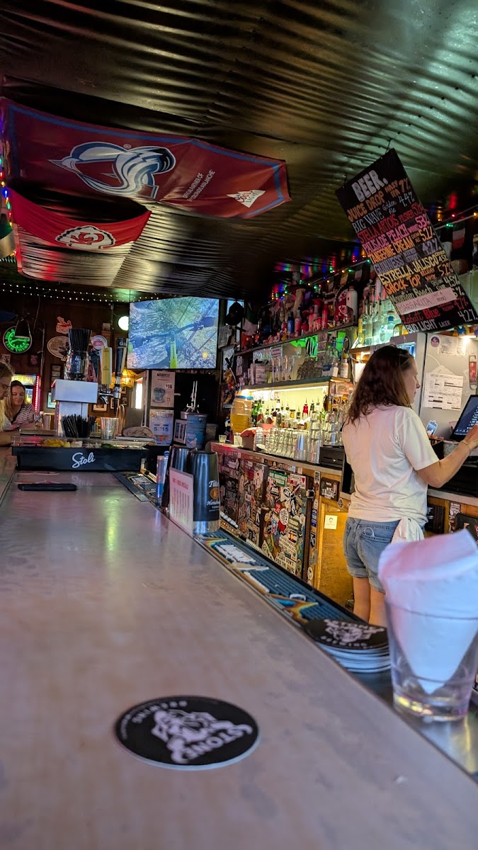 Don's Club Tavern photo 3