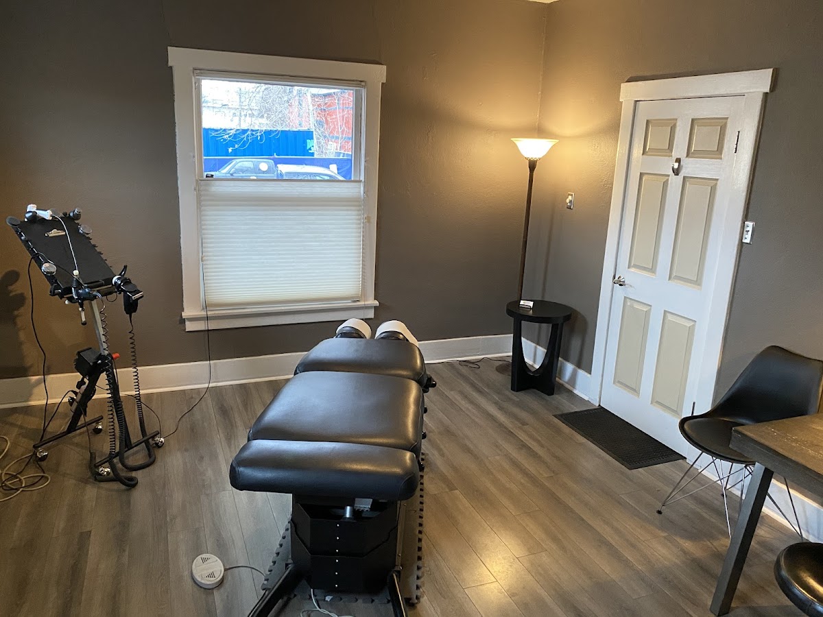 Uptown Denver Chiropractic Spine Sport & Injury photo 2