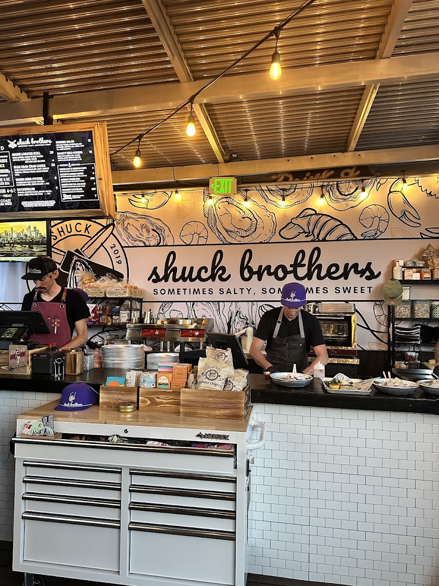 Shuck Brothers Avanti