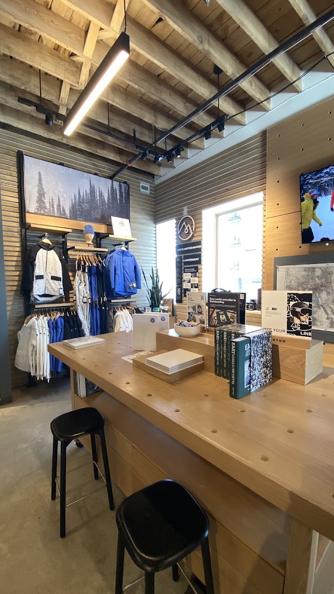 Burton Denver Flagship Store photo 2