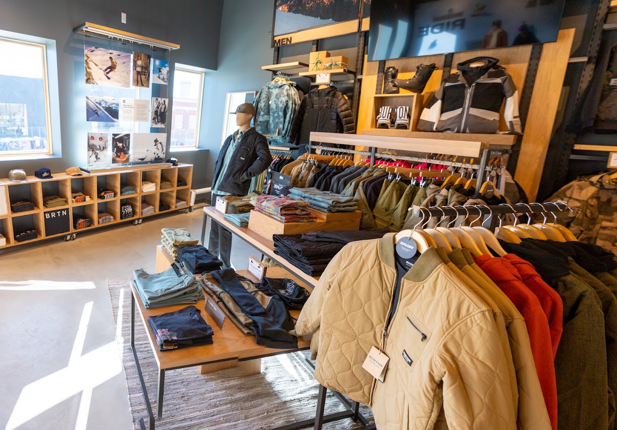Burton Denver Flagship Store photo 3