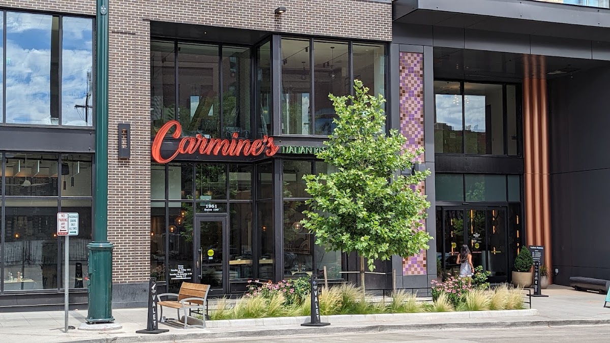 Carmine's on McGregor Square photo 3