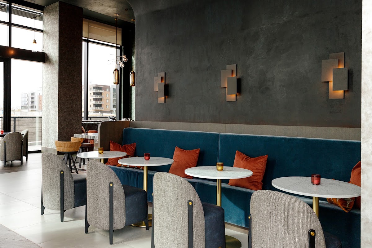 Keepers Cocktail Lounge