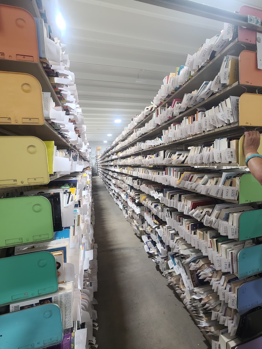 Dream Books Co. photo 2