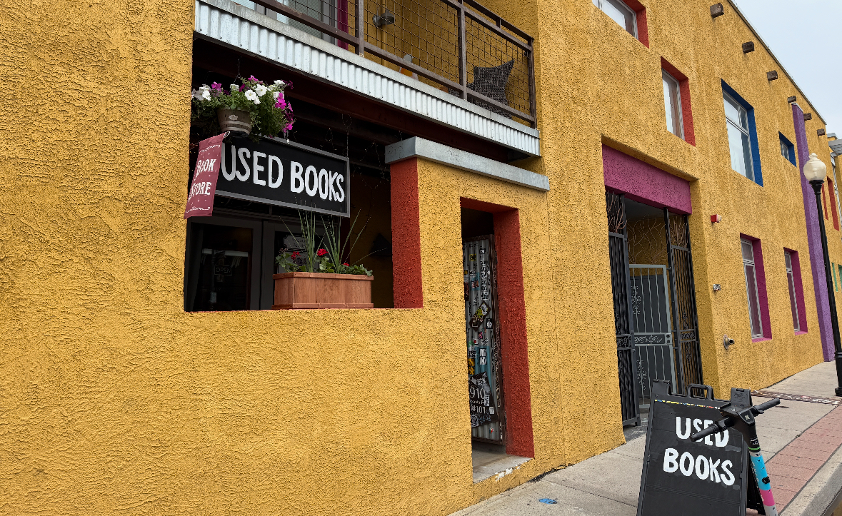 Lingering Tales Gallery & Used Bookstore