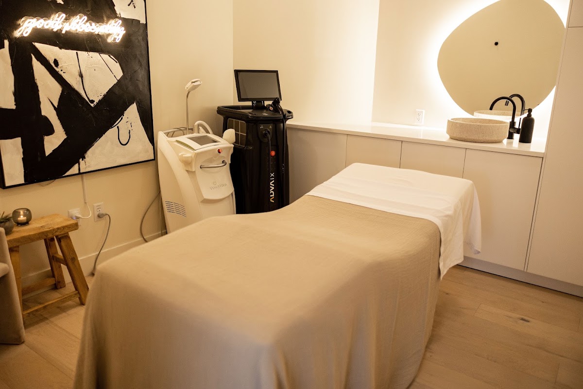Raw Rituale Med Spa photo 2