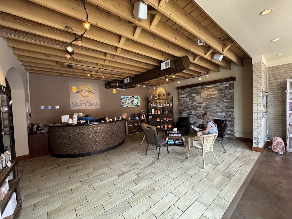 5 Star Salt Caves Wellness Center photo 3