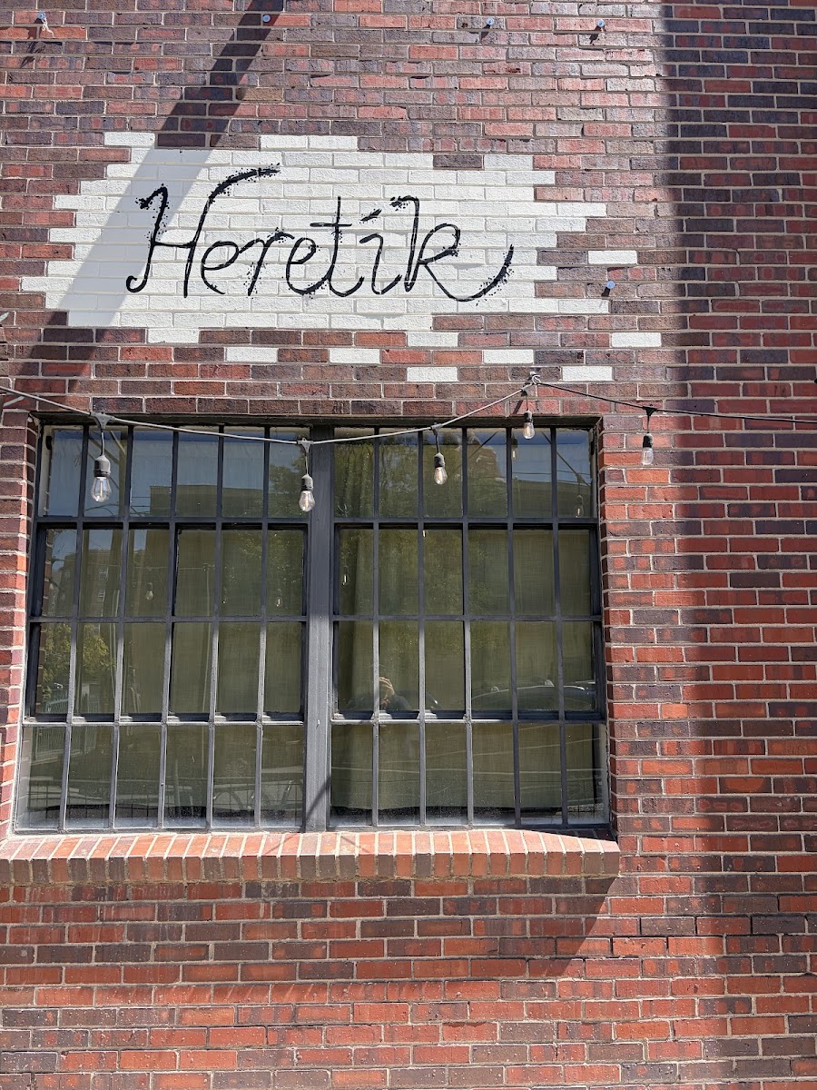 Heretík