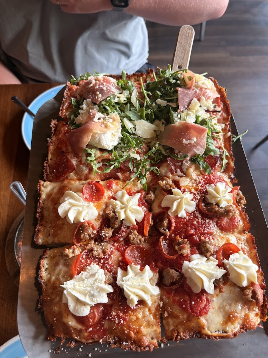 Blue Pan Pizza photo 3