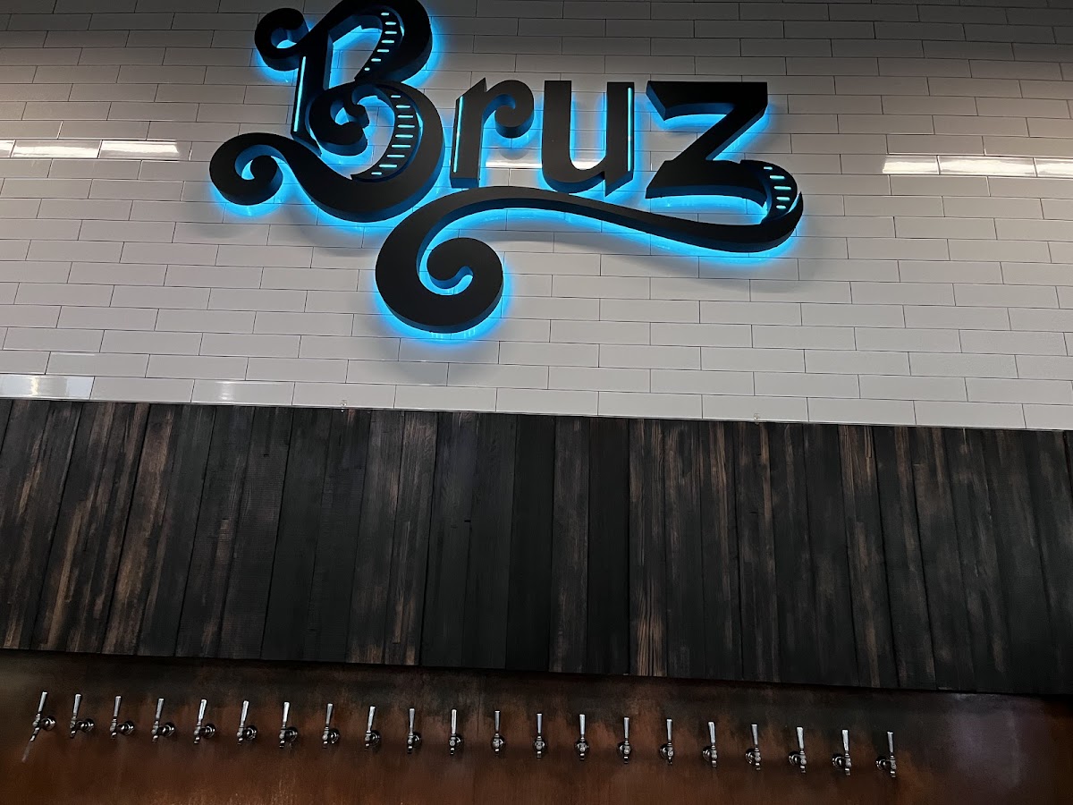 Bruz Beers photo 3