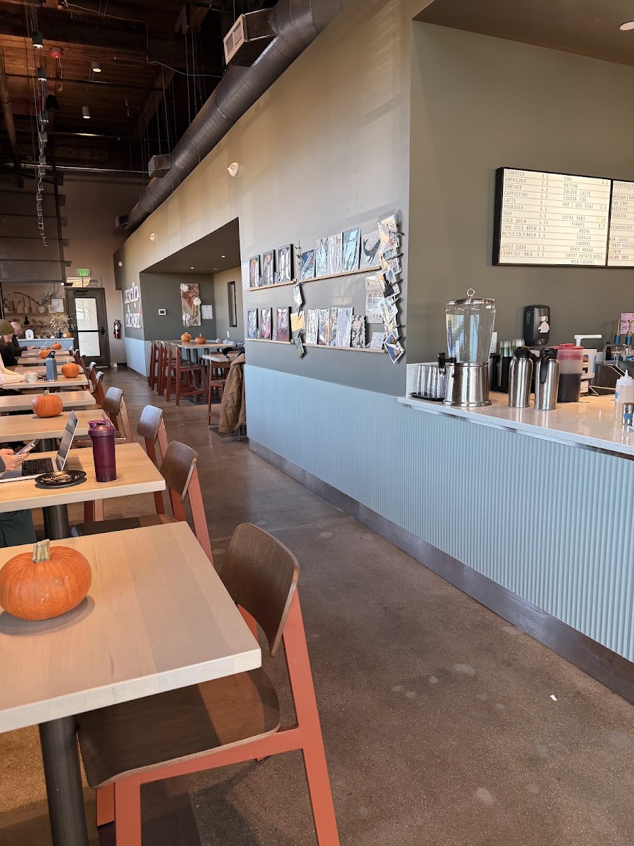 Elemental Bakery & Coffeehouse photo 3