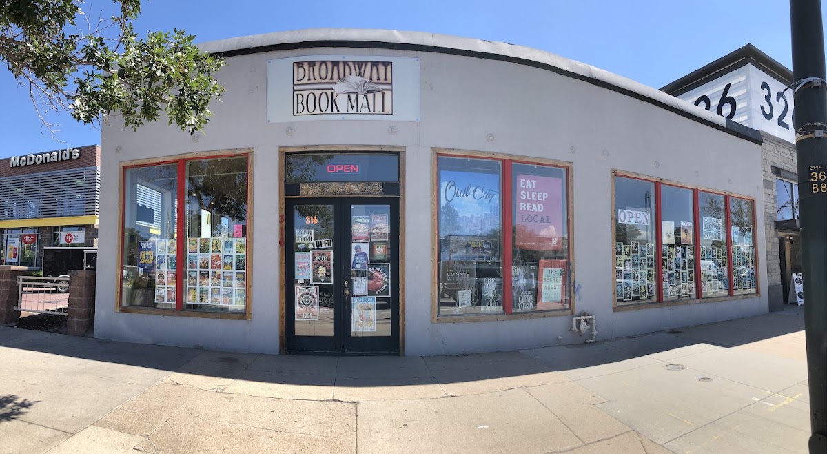 Broadway Book Mall