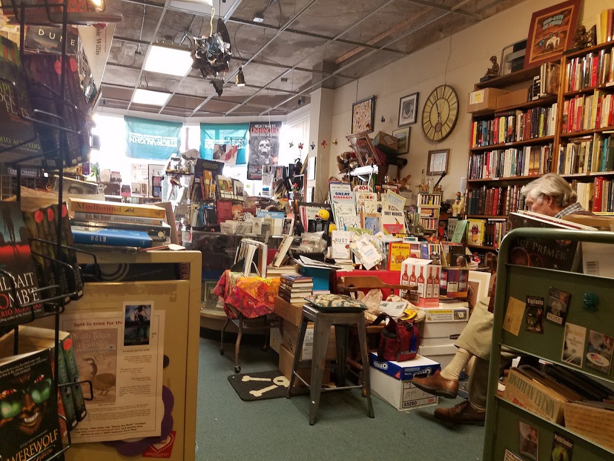 Broadway Book Mall photo 3